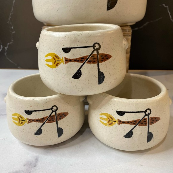 West Bend MCM bean pot casserole chili soup server and three bowls - Picture 2 of 10